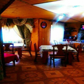 Гостиница Kovcheg Holiday Home  Микуличин